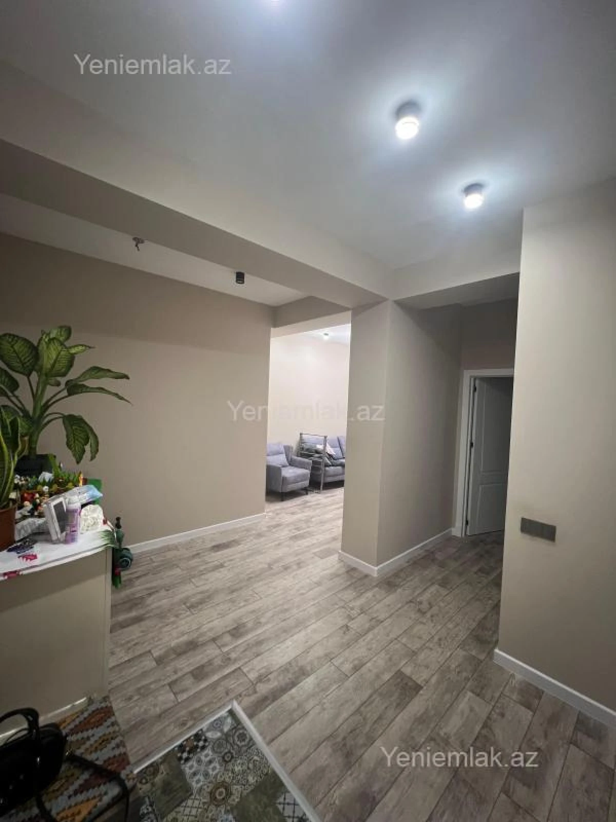 Satılır 2 otaqlı yeni tikili 57 m²