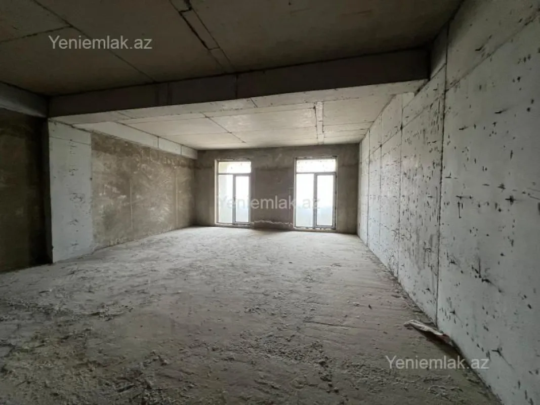 Satılır 4 otaqlı yeni tikili 202 m²