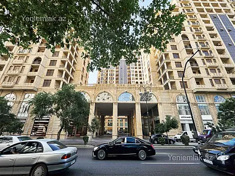 Satılır 4 otaqlı yeni tikili 202 m²