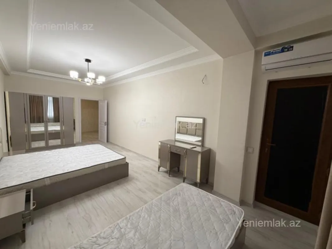 Satılır 2 otaqlı yeni tikili 78 m²
