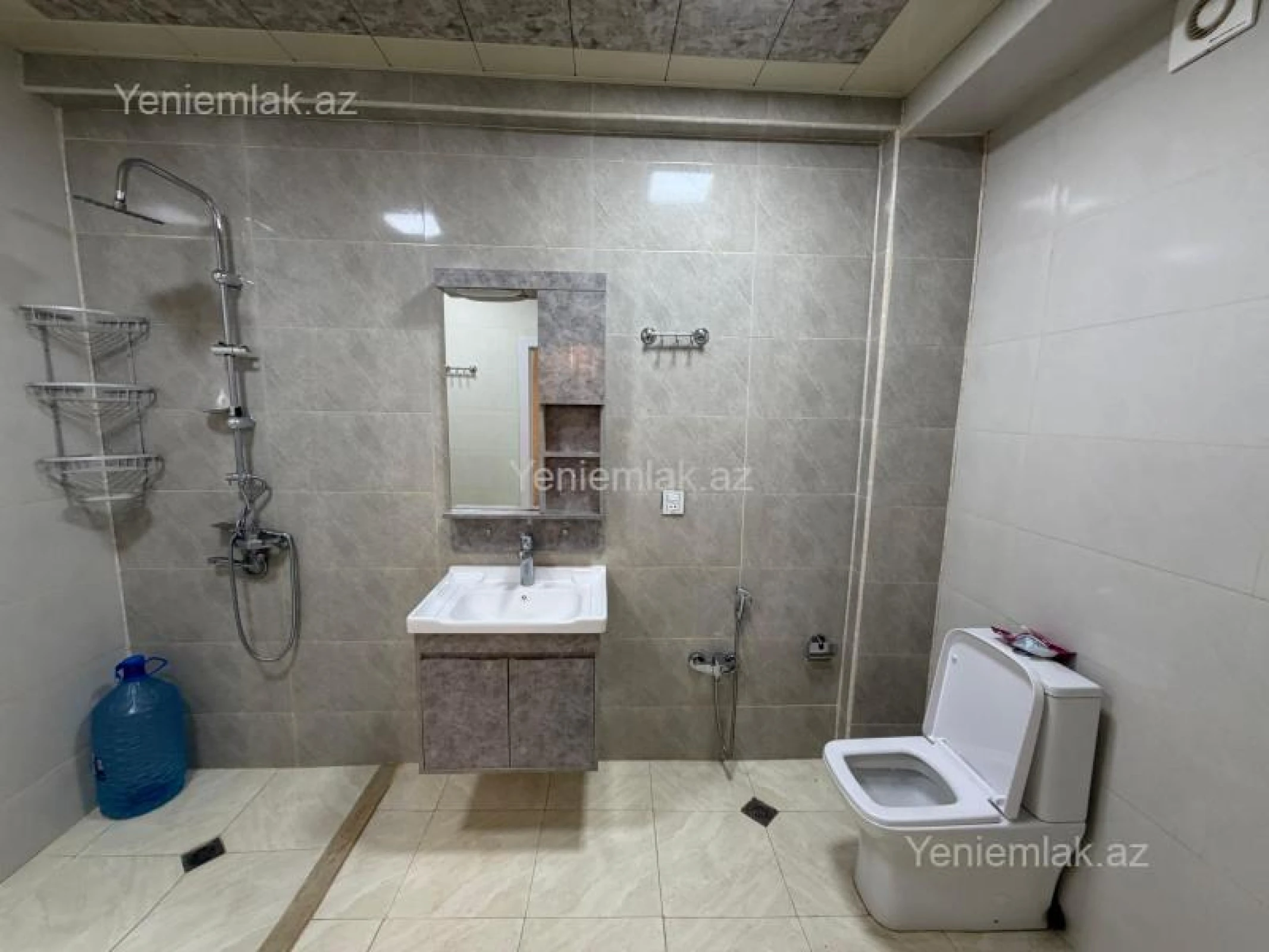 Satılır 2 otaqlı yeni tikili 78 m²