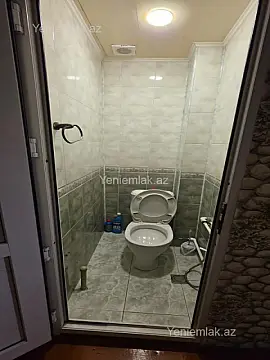 Satılır 2 otaqlı köhnə tikili 58 m²