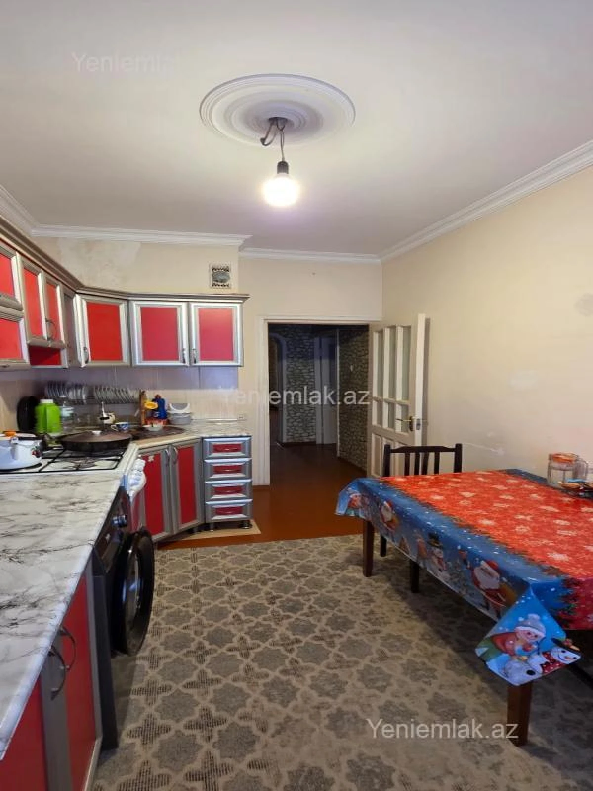 Satılır 2 otaqlı köhnə tikili 58 m²