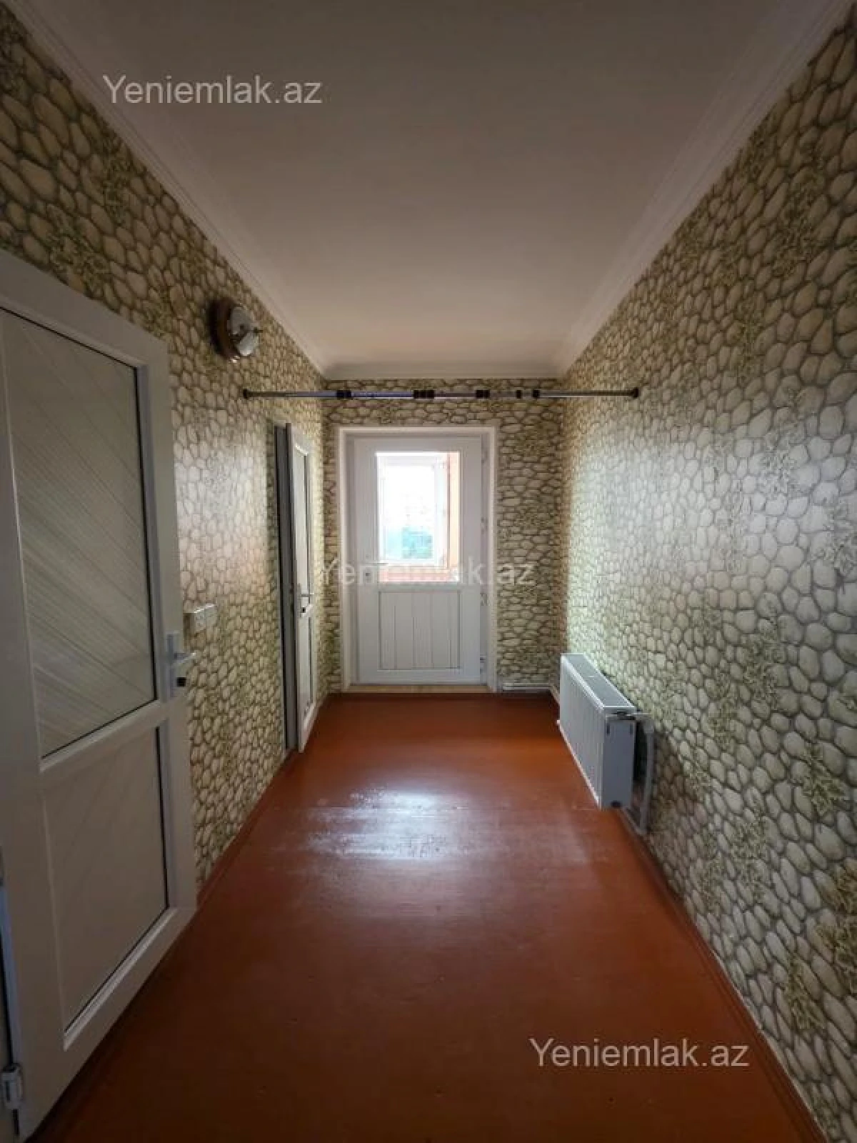 Satılır 2 otaqlı köhnə tikili 58 m²