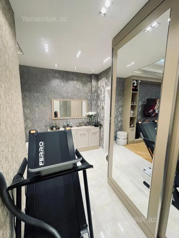 Satılır 2 otaqlı yeni tikili 68 m²