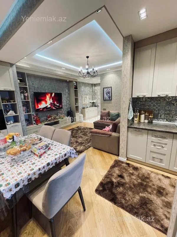 Satılır 2 otaqlı yeni tikili 68 m²