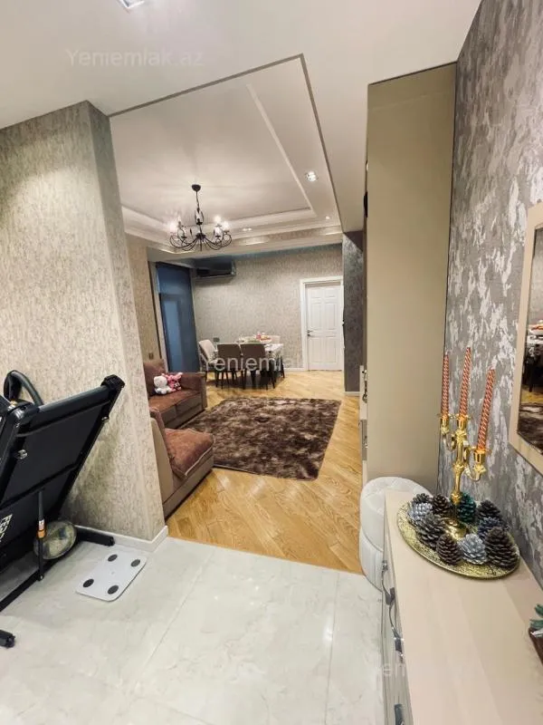 Satılır 2 otaqlı yeni tikili 68 m²