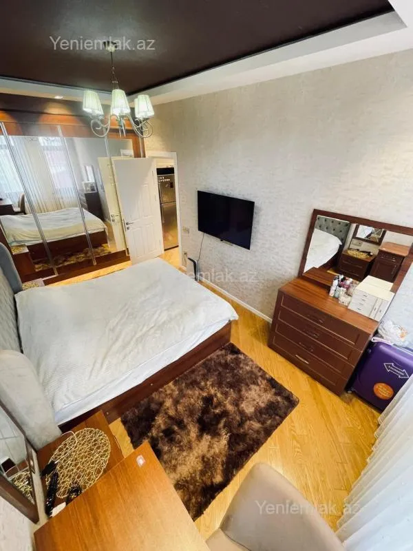 Satılır 2 otaqlı yeni tikili 68 m²