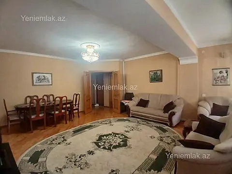 Satılır 3 otaqlı köhnə tikili 90 m²