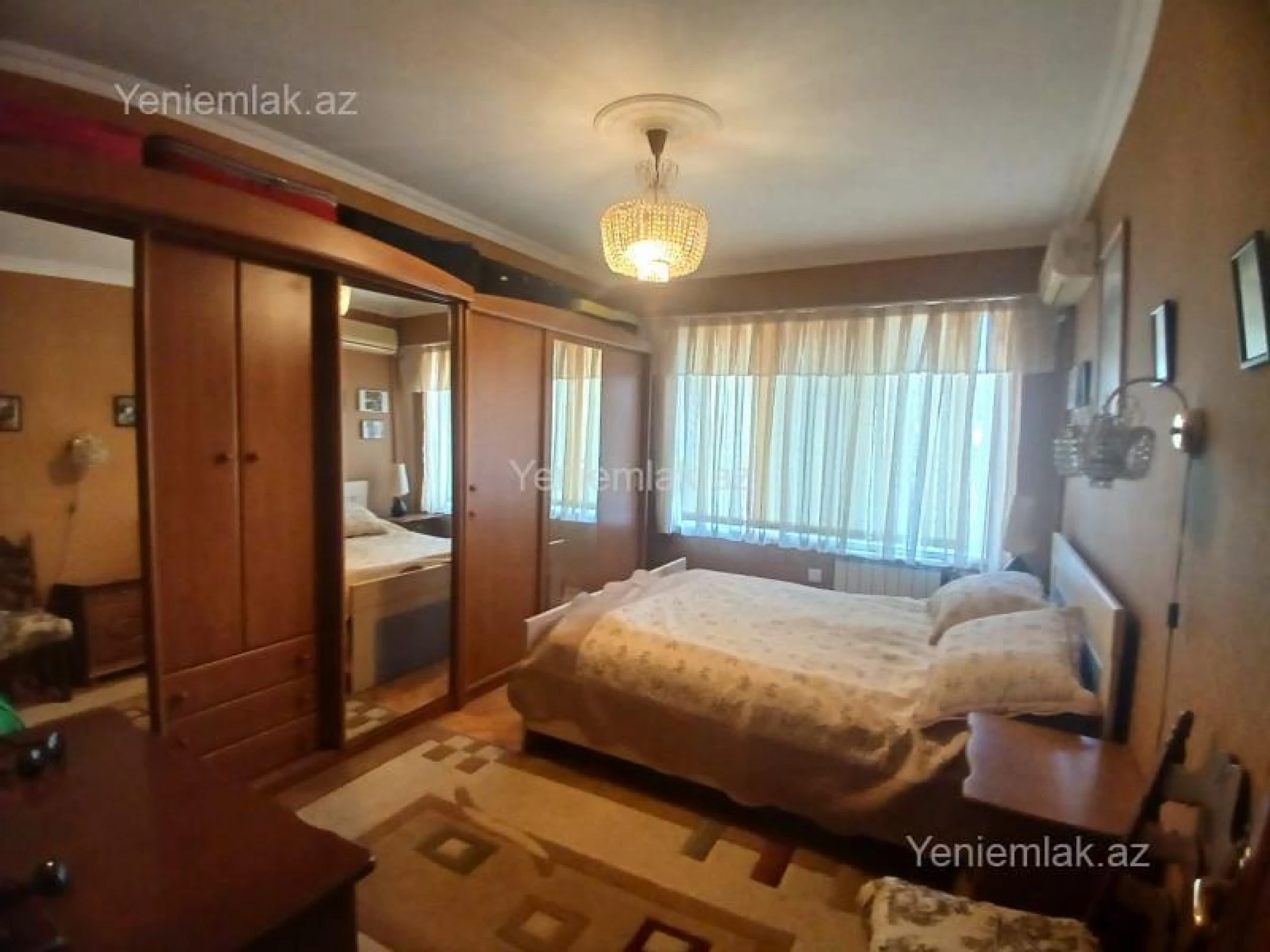 Satılır 3 otaqlı köhnə tikili 90 m²