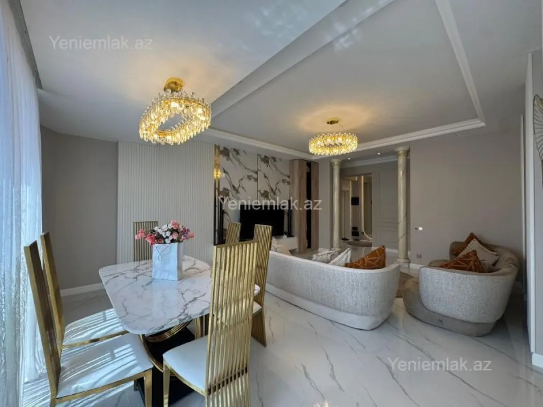 Satılır 3 otaqlı yeni tikili 115 m²