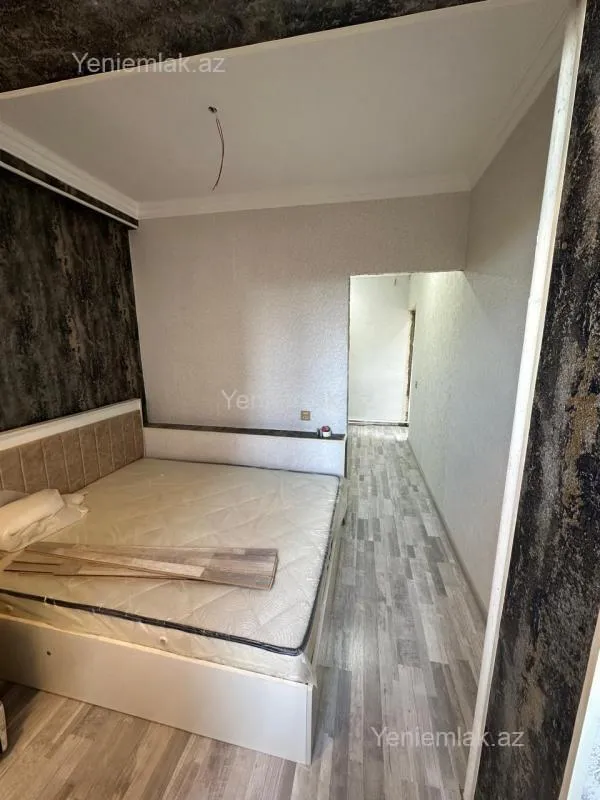 Satılır 2 otaqlı köhnə tikili 45 m²