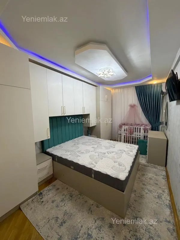 Satılır 2 otaqlı yeni tikili 78 m²