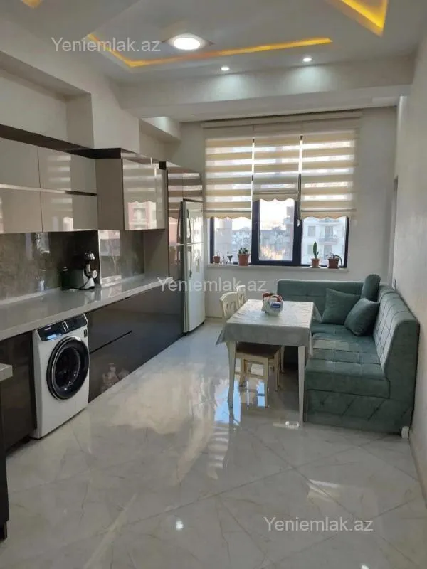 Satılır 3 otaqlı yeni tikili 140 m²