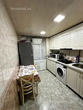Satılır 3 otaqlı köhnə tikili 65 m²