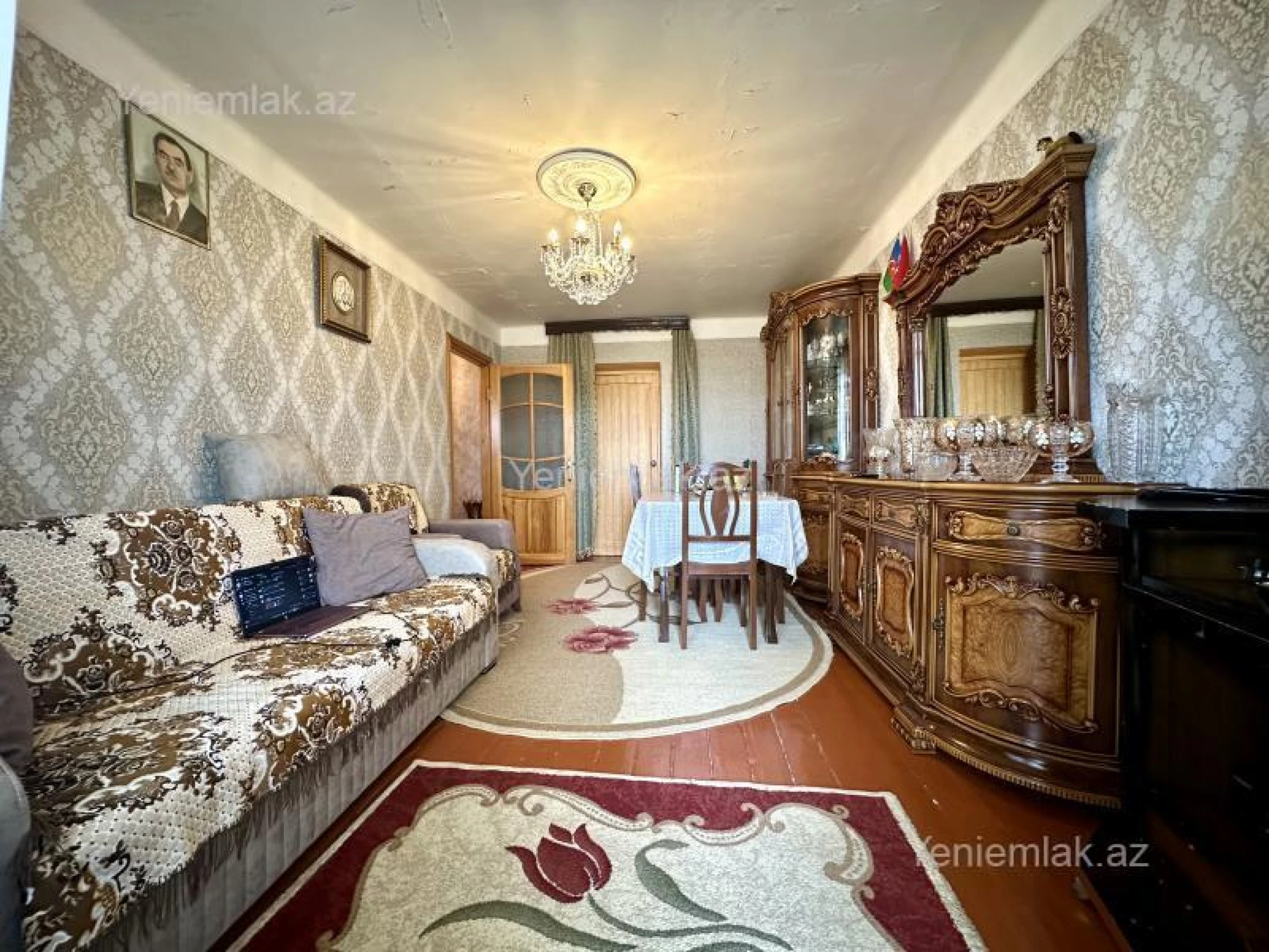 Satılır 2 otaqlı köhnə tikili 50 m²