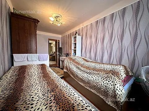 Satılır 2 otaqlı köhnə tikili 50 m²