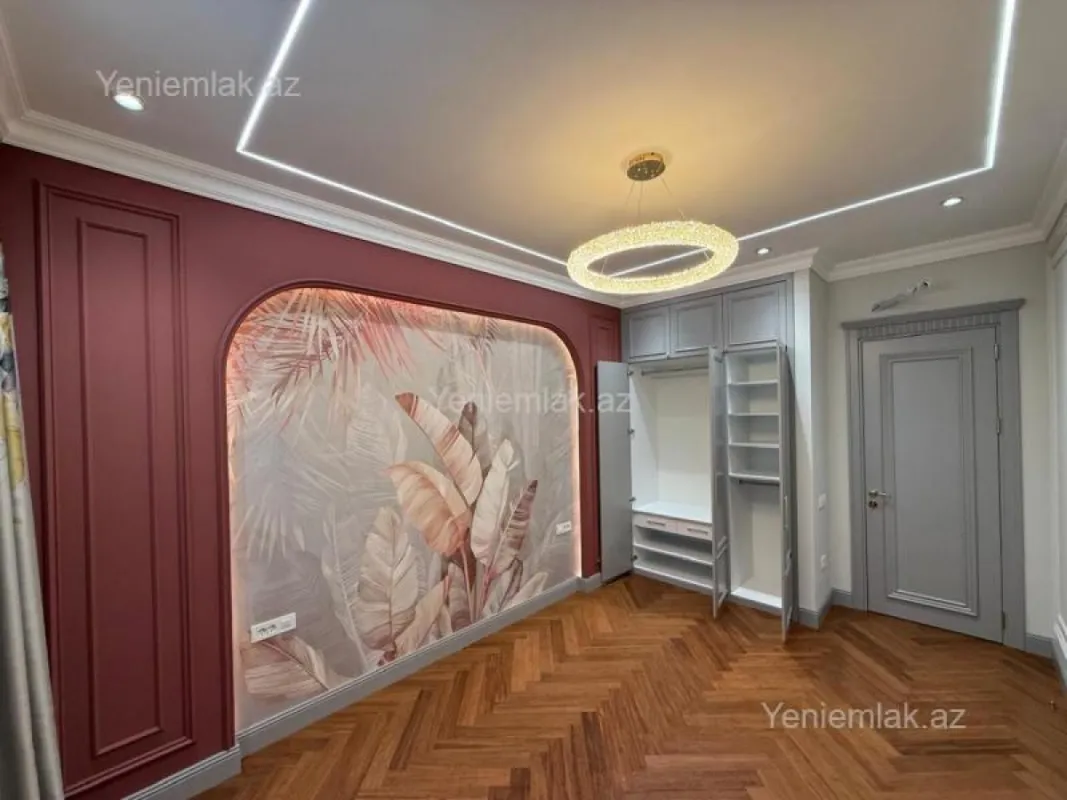 Satılır 4 otaqlı yeni tikili 179 m²