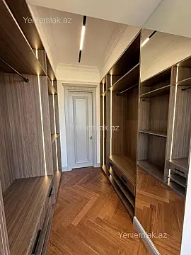 Satılır 4 otaqlı yeni tikili 179 m²