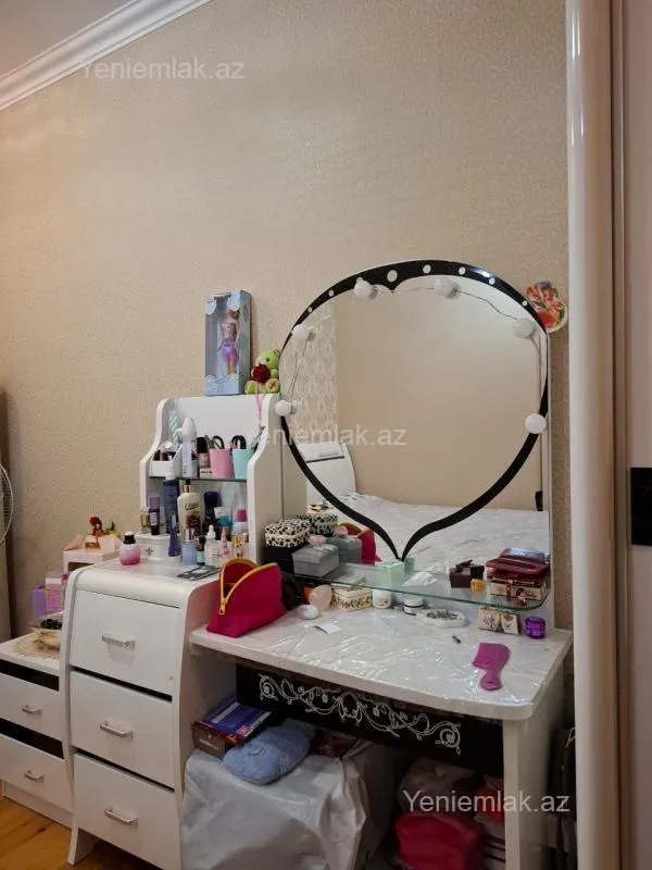 Satılır 3 otaqlı yeni tikili 92 m²