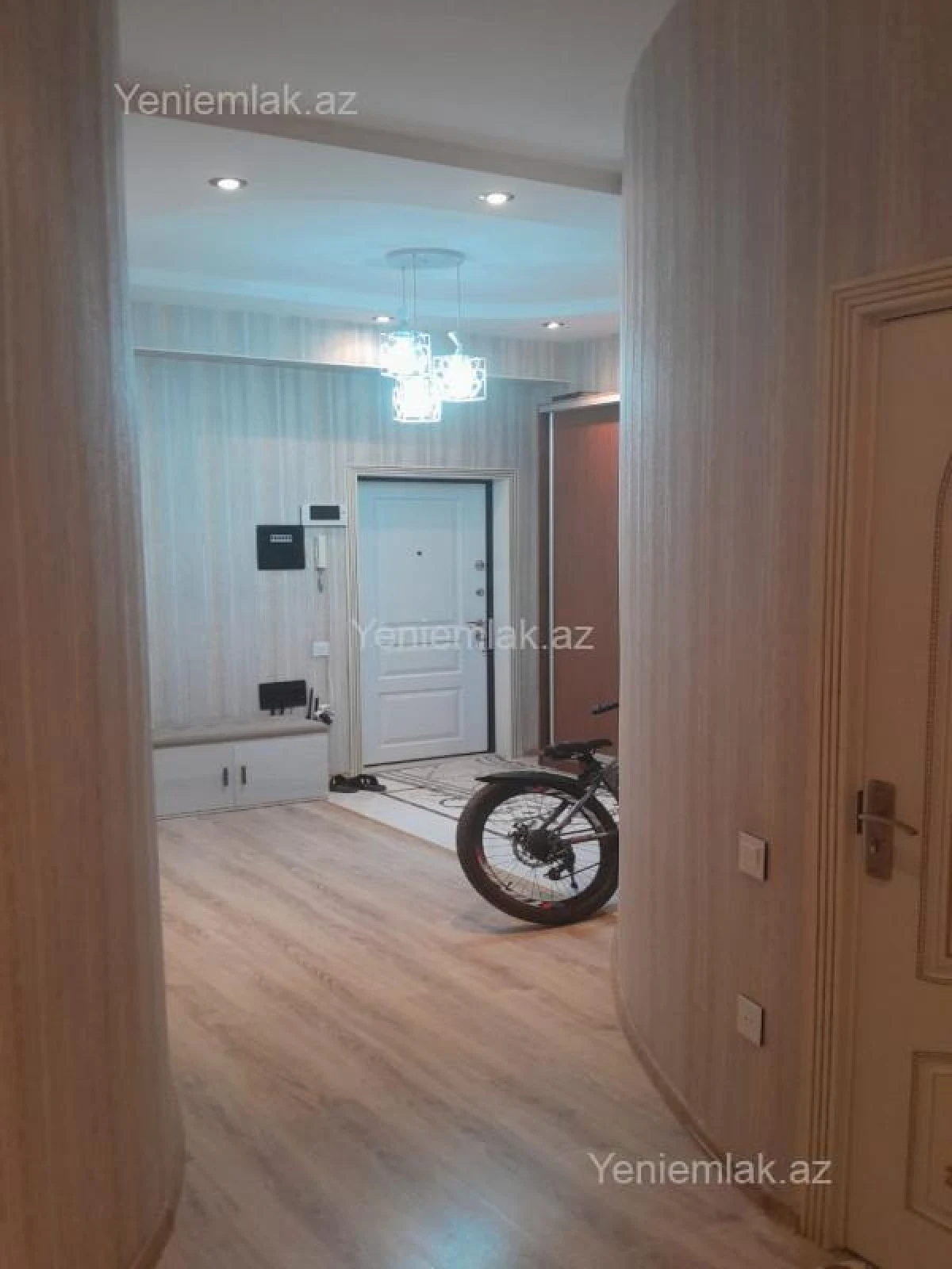 Satılır 3 otaqlı yeni tikili 106 m²