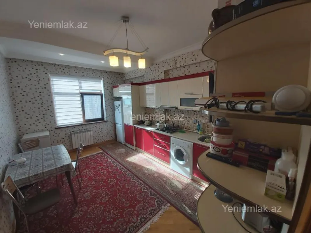 Satılır 3 otaqlı yeni tikili 80 m²