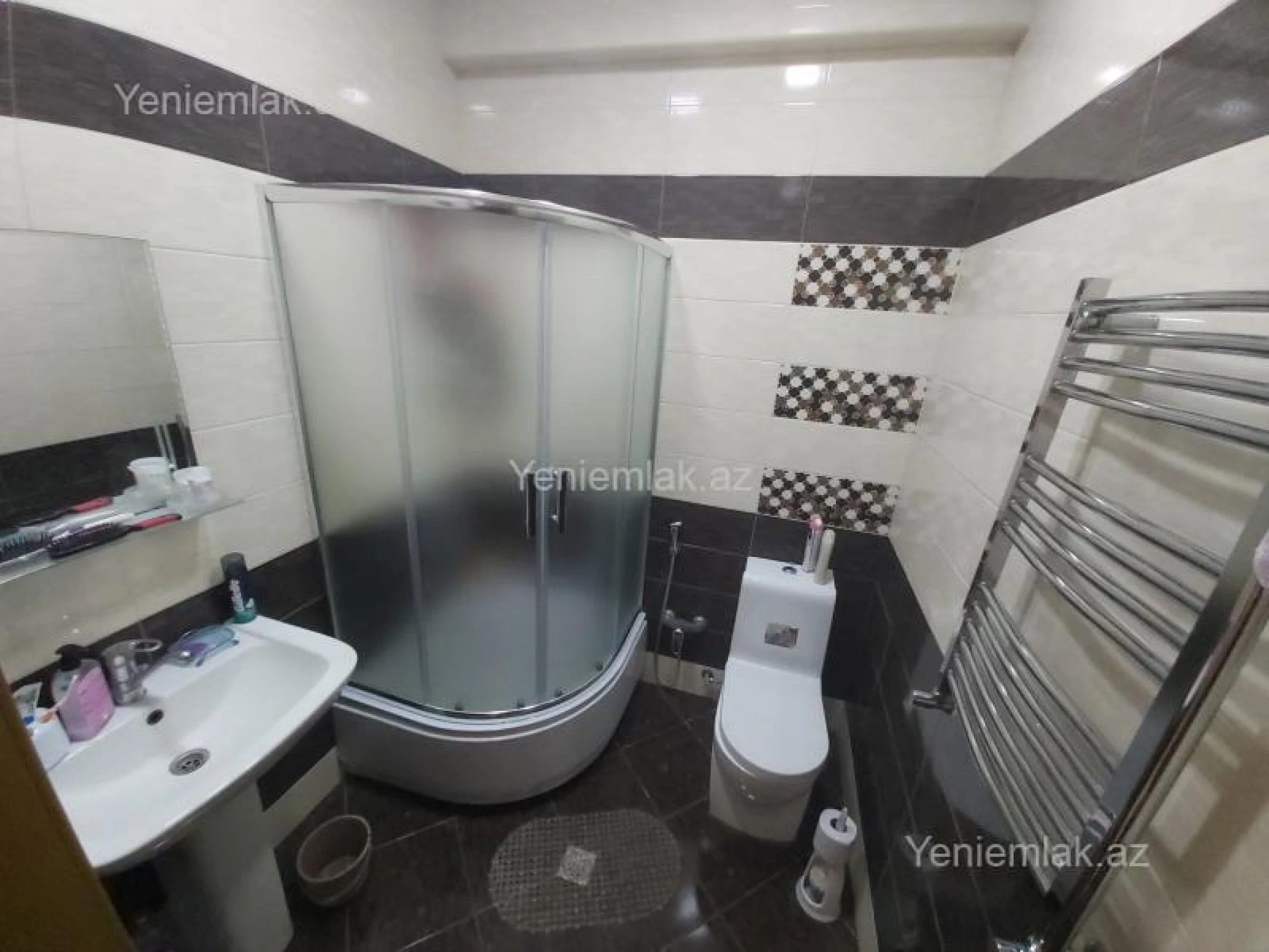 Satılır 3 otaqlı yeni tikili 80 m²