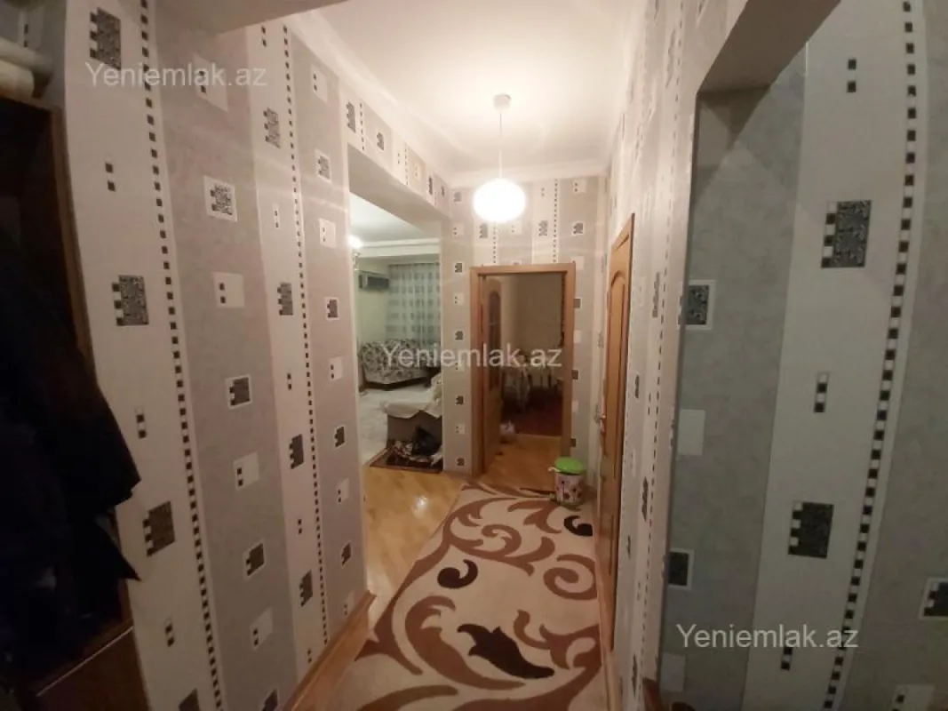 Satılır 3 otaqlı yeni tikili 80 m²