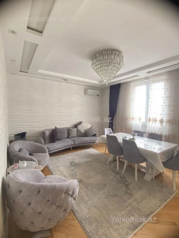 Satılır 3 otaqlı yeni tikili 135 m²