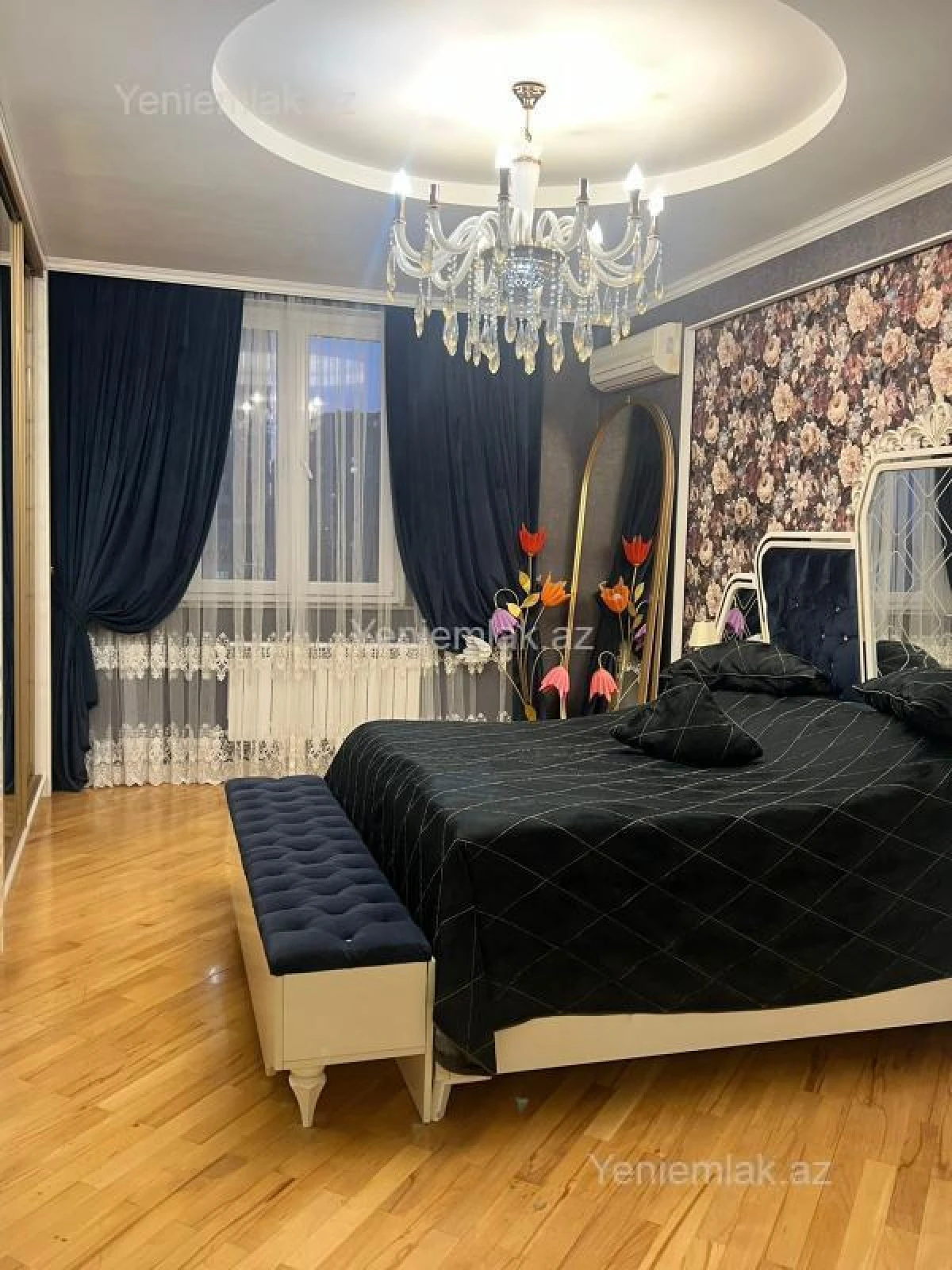 Satılır 3 otaqlı yeni tikili 135 m²