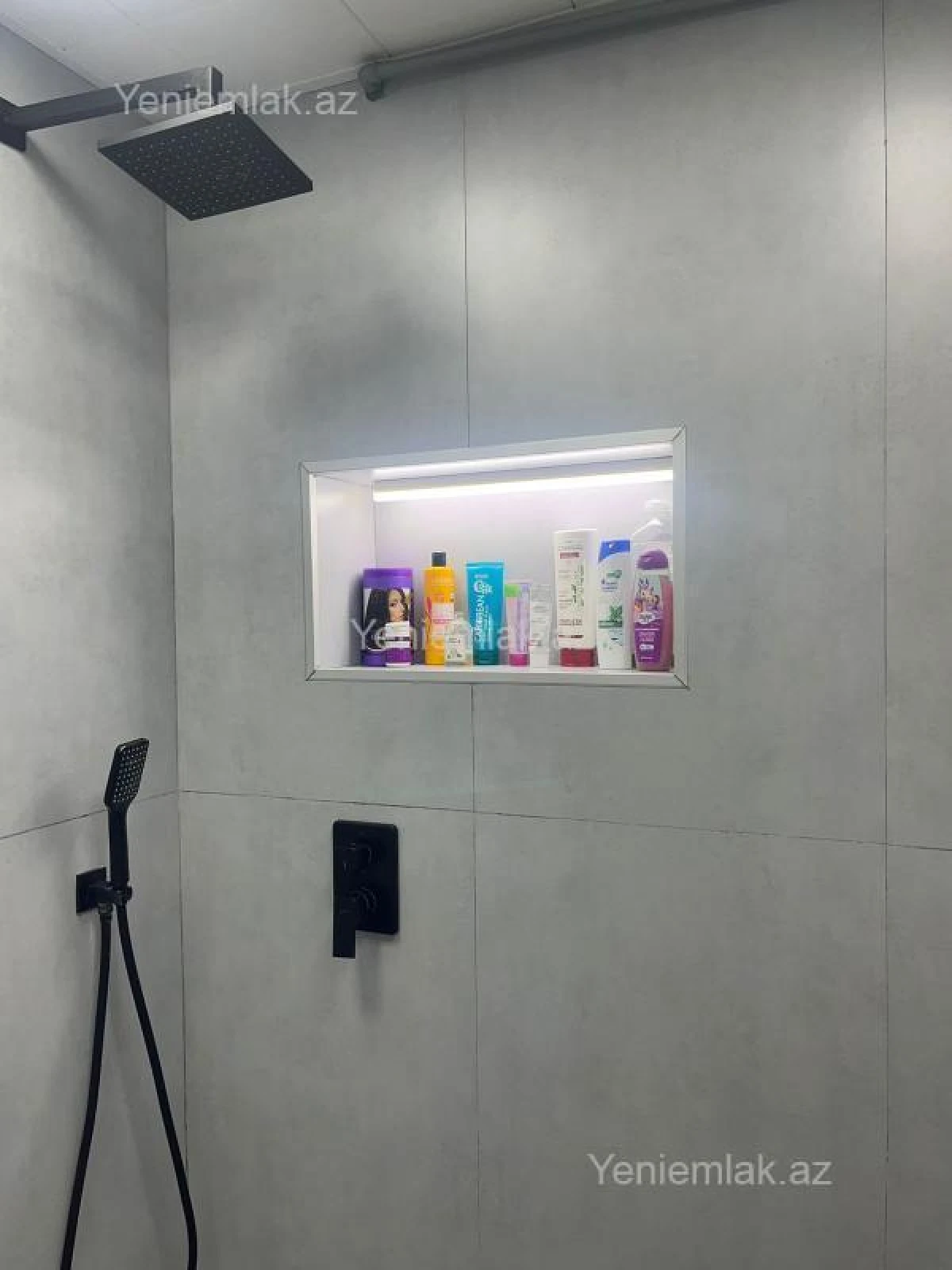 Satılır 3 otaqlı köhnə tikili 90 m²