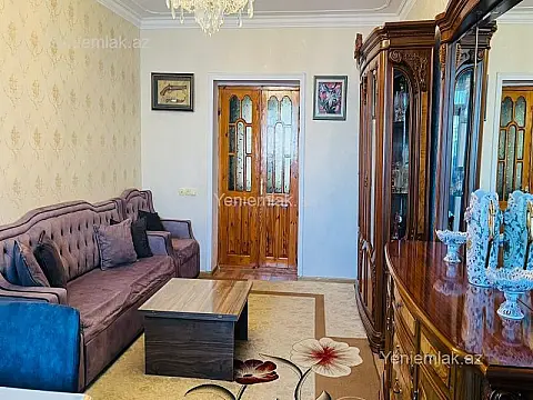 Satılır 3 otaqlı köhnə tikili 90 m²