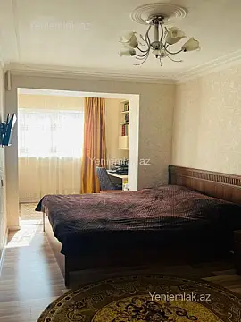 Satılır 3 otaqlı köhnə tikili 90 m²