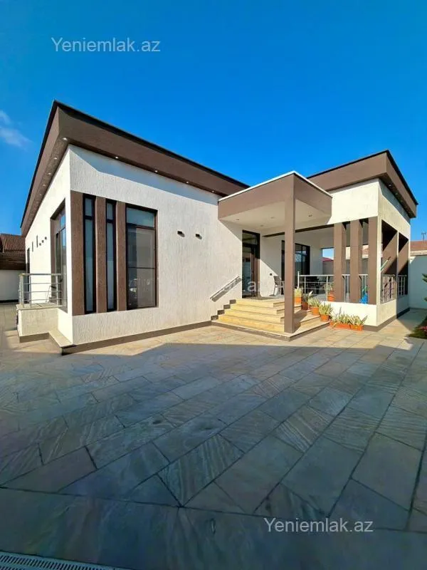 Satılır 4 otaqlı həyət evi 200 m²
