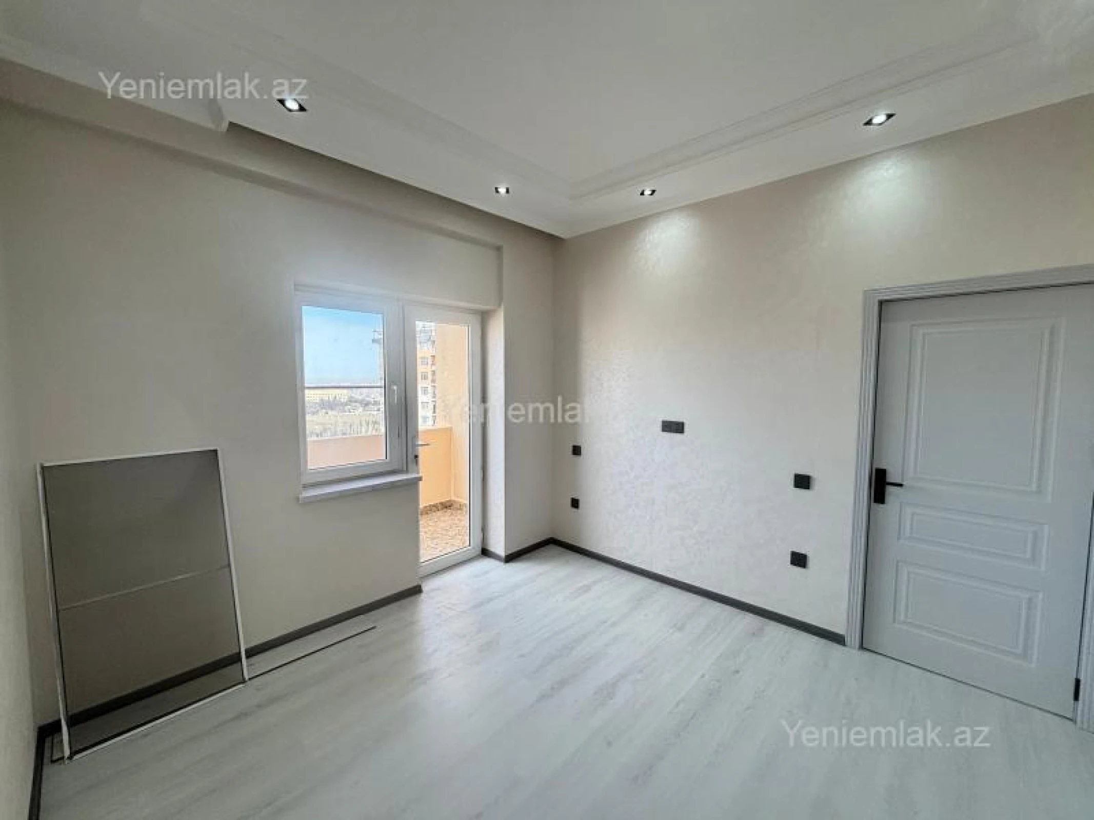 Satılır 2 otaqlı yeni tikili 67 m²