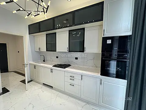 Satılır 3 otaqlı yeni tikili 132 m²