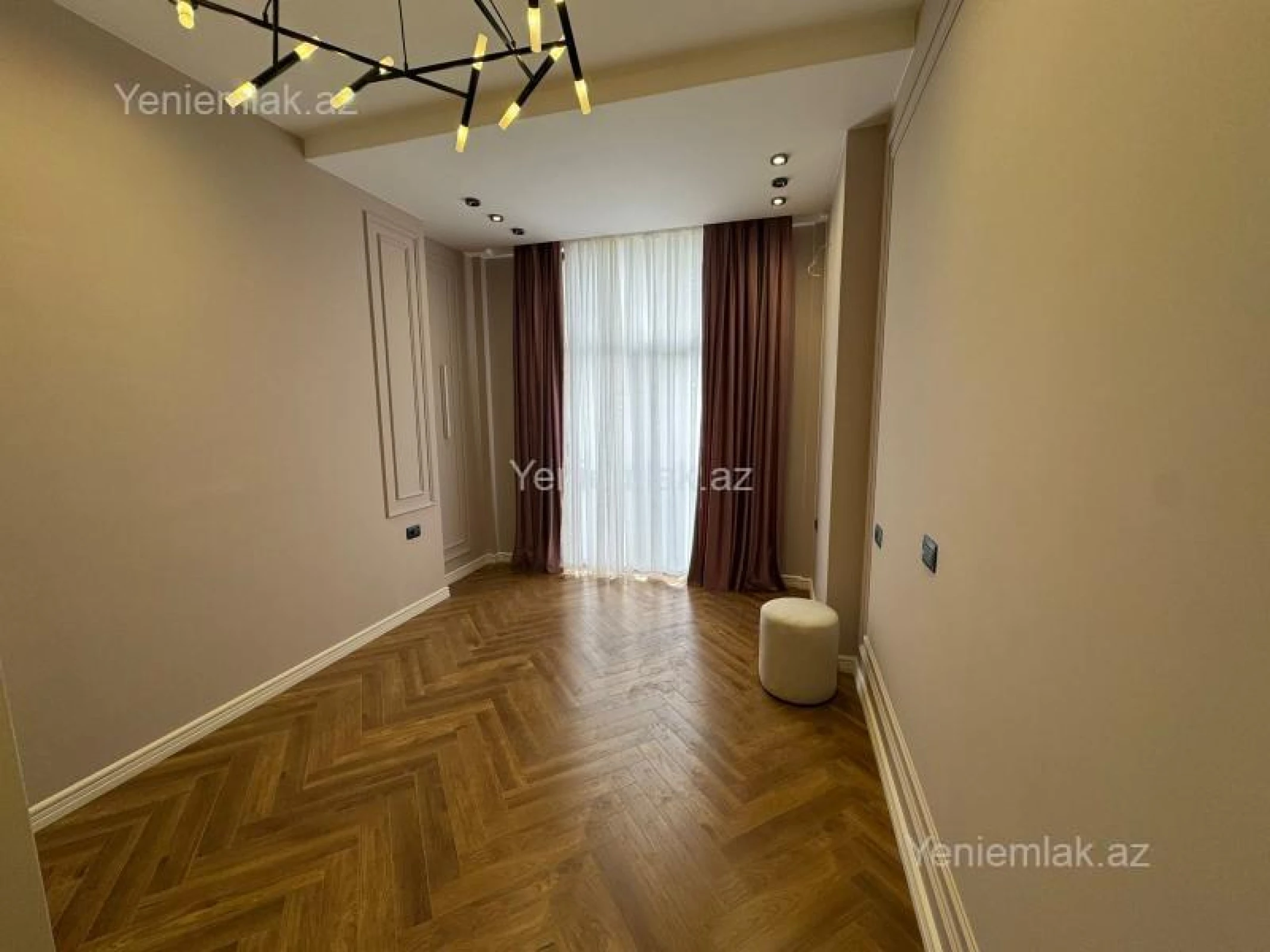 Satılır 3 otaqlı yeni tikili 132 m²