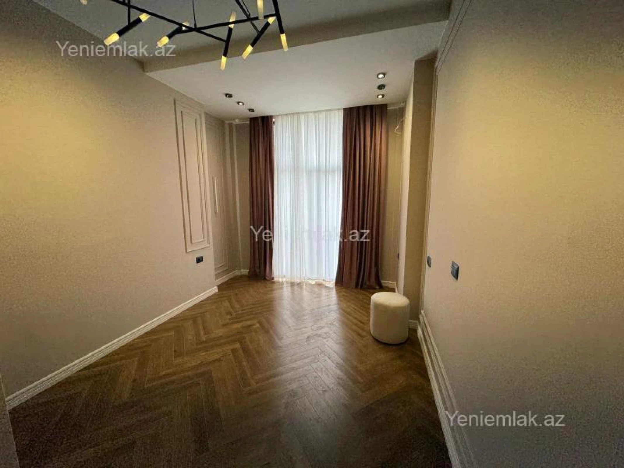 Satılır 3 otaqlı yeni tikili 132 m²