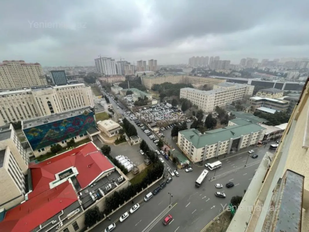 Satılır 2 otaqlı yeni tikili 61 m²