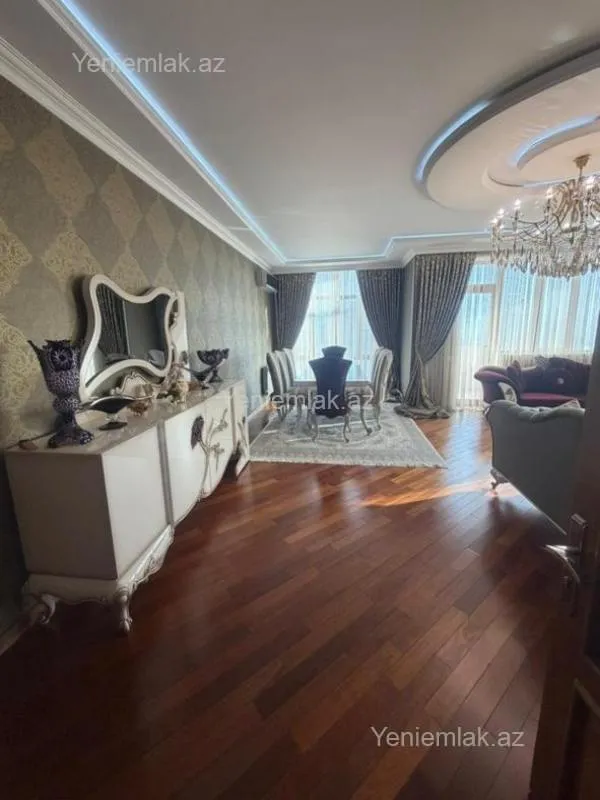 Satılır 4 otaqlı yeni tikili 166 m²