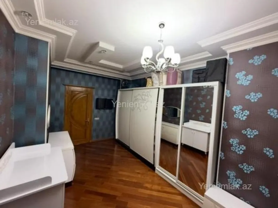 Satılır 4 otaqlı yeni tikili 166 m²