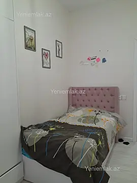 Satılır 3 otaqlı yeni tikili 75 m²