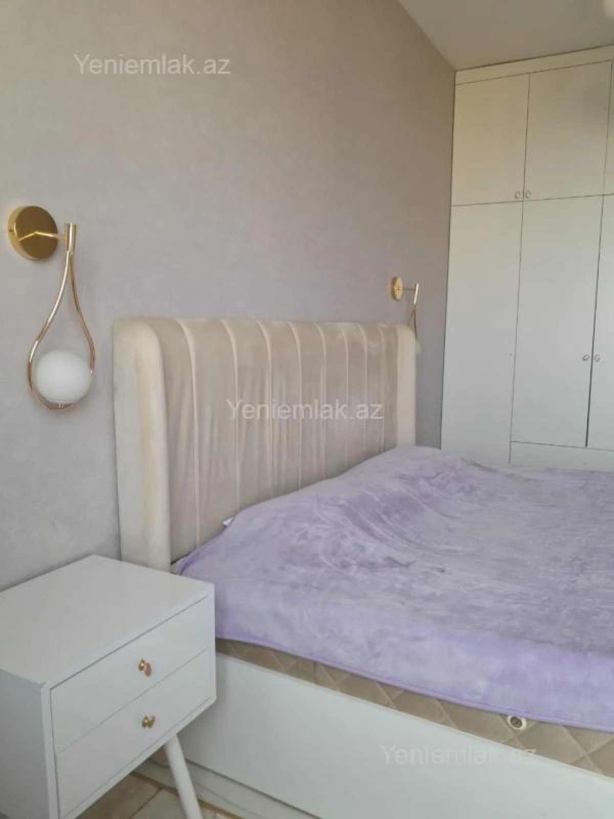 Satılır 3 otaqlı yeni tikili 75 m²