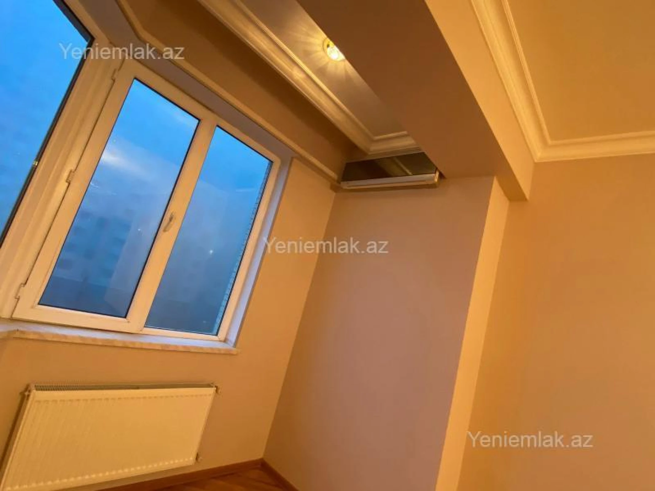Satılır 2 otaqlı yeni tikili 90 m²