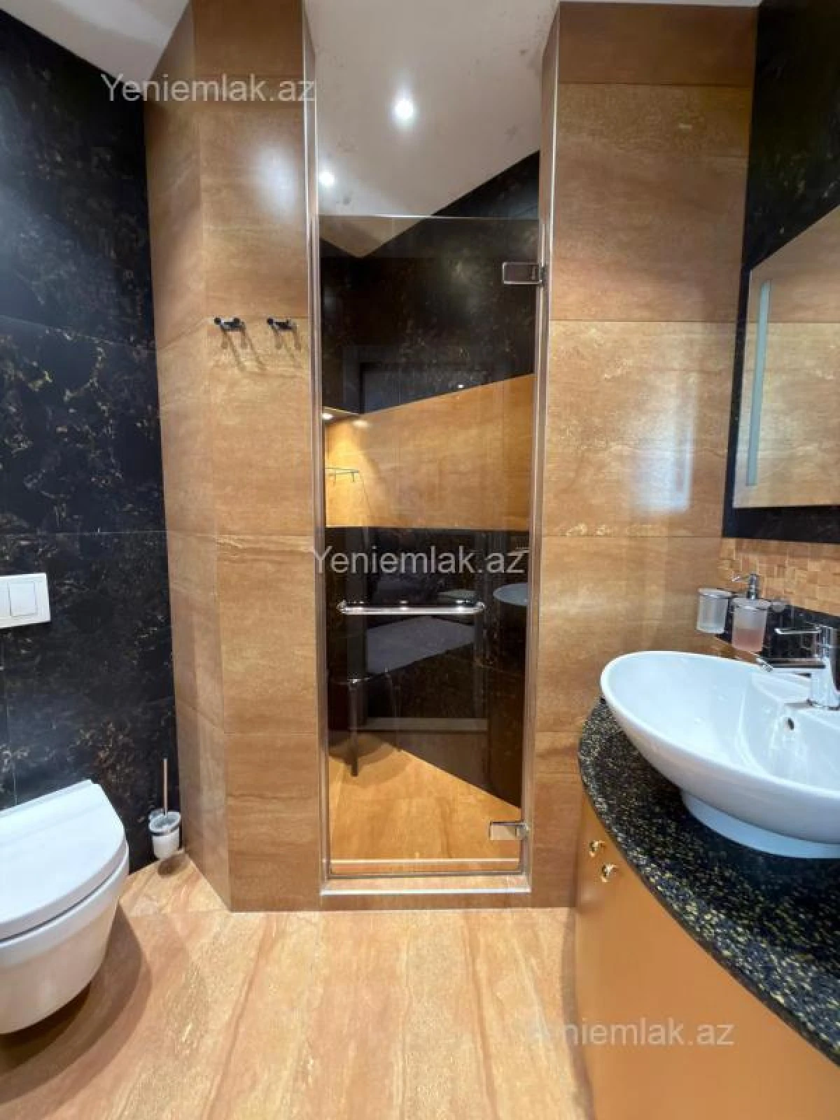 Satılır 3 otaqlı yeni tikili 140 m²