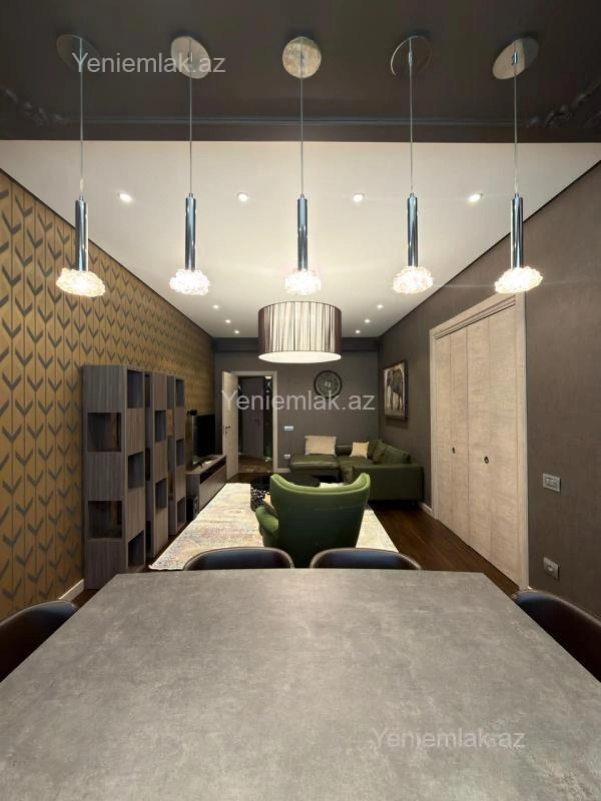 Satılır 3 otaqlı yeni tikili 140 m²