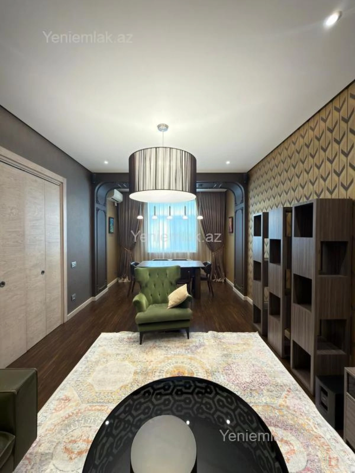 Satılır 3 otaqlı yeni tikili 140 m²