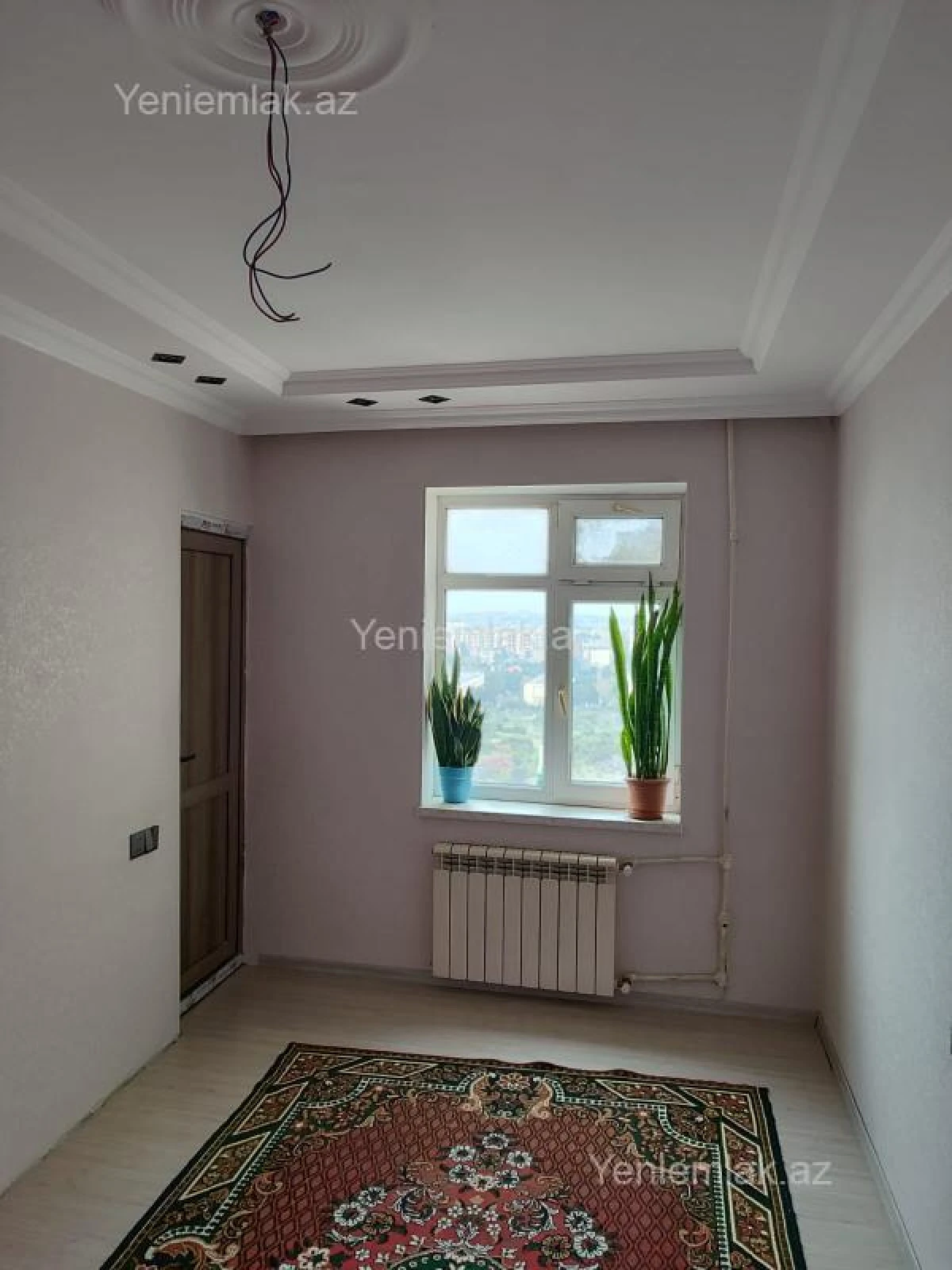 Satılır 4 otaqlı köhnə tikili 105 m²