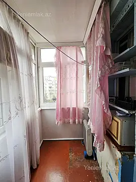 Satılır 1 otaqlı köhnə tikili 32 m²