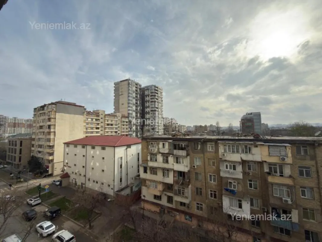 Satılır 4 otaqlı yeni tikili 196 m²